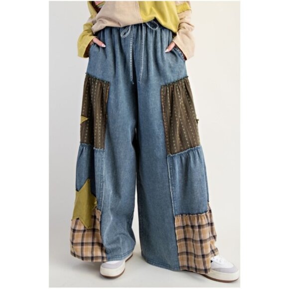 easel Denim - Easel Plaid Print Star Patch Stretchy Waist Denim Chambray Pants